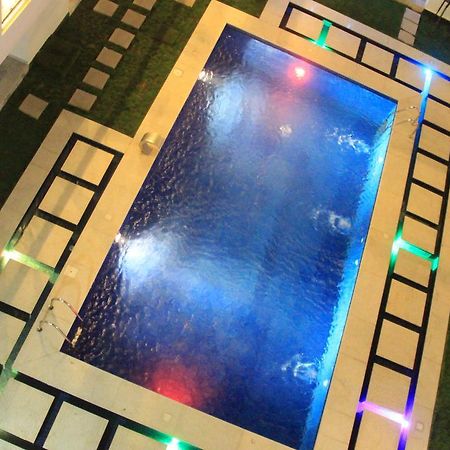 Hotel Ahoefa King Salomon Garden โลเม ภายนอก รูปภาพ