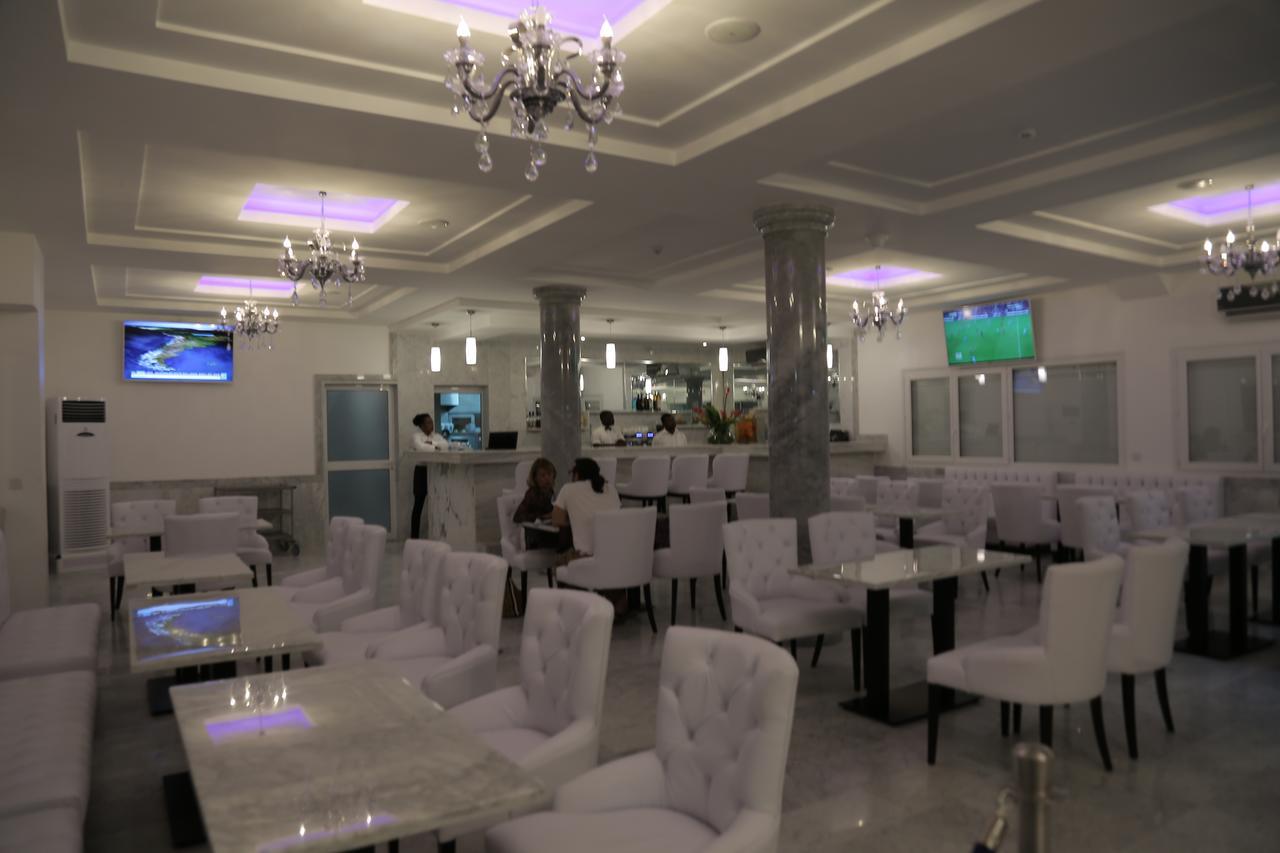 Hotel Ahoefa King Salomon Garden โลเม ภายนอก รูปภาพ