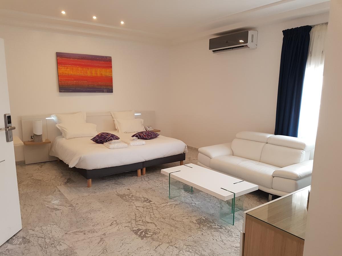 Hotel Ahoefa King Salomon Garden โลเม ภายนอก รูปภาพ