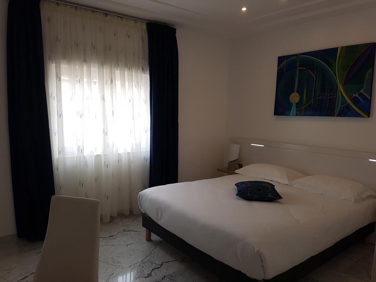 Hotel Ahoefa King Salomon Garden โลเม ภายนอก รูปภาพ